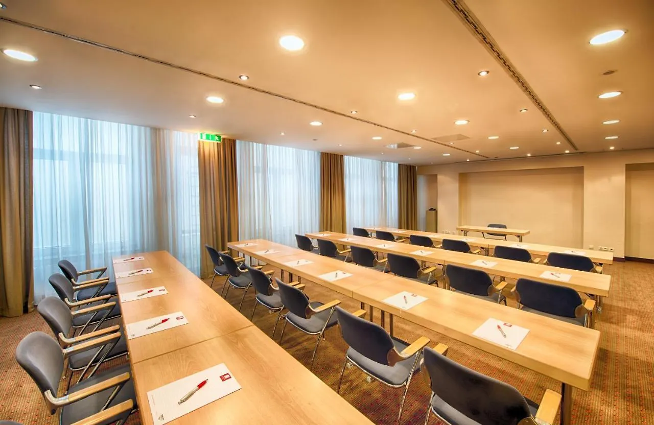Leonardo Hotel Hamburg Airport 4*,  Duitsland