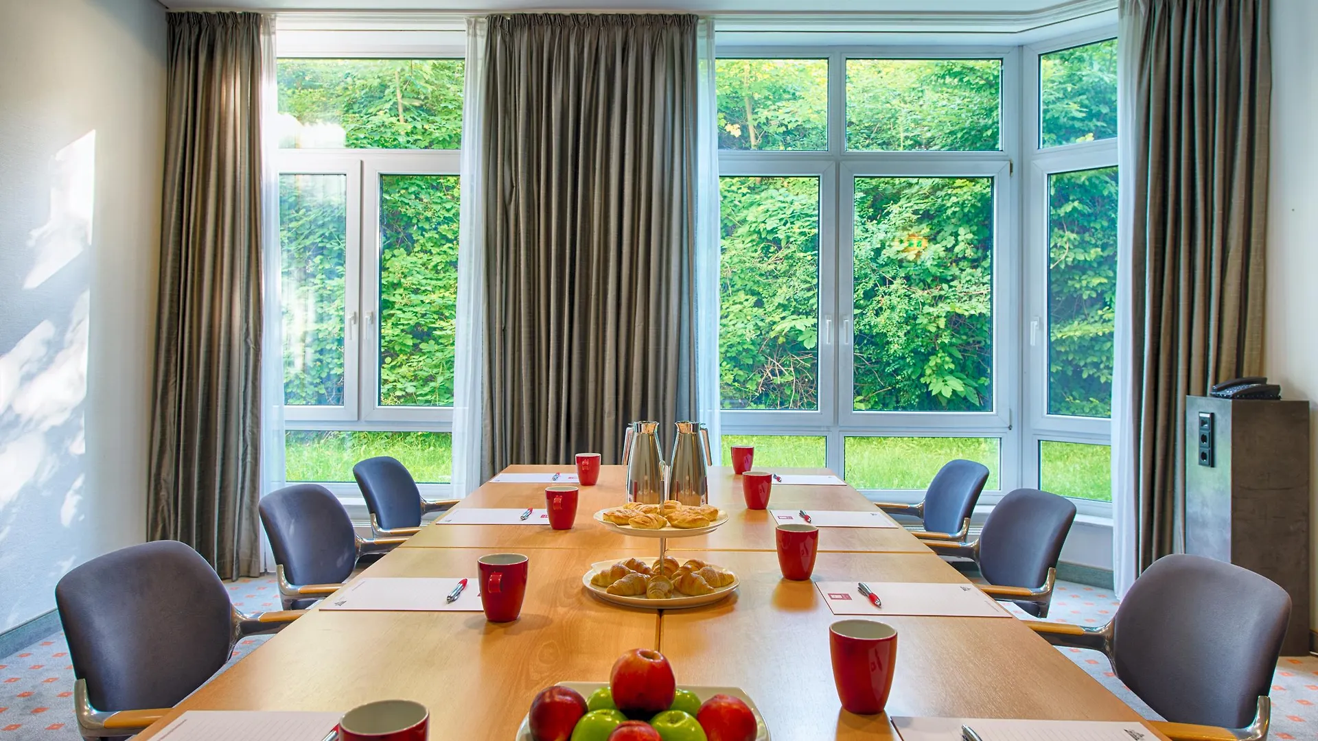 Leonardo Hotel Hamburg Airport